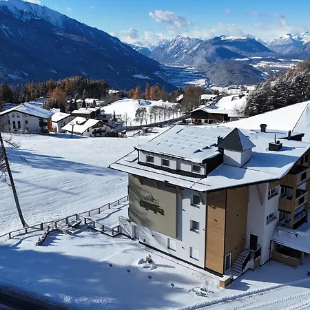 Olympia Tirol Lägenhetshotell Mösern